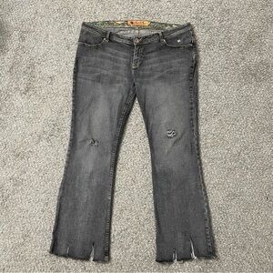 Apple Bottoms Women’s 17/18 Gray Distressed Split Hem Low Rise Flare Jeans